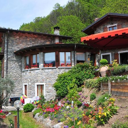 Agriturismo La Fonte Di Mariella Gravedona Exterior photo