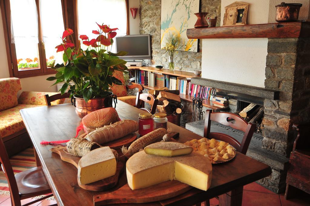 Agriturismo La Fonte Di Mariella Gravedona Exterior photo