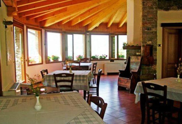 Agriturismo La Fonte Di Mariella Gravedona Exterior photo